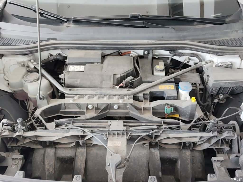 Audi Q4 e-tron, 2023 16