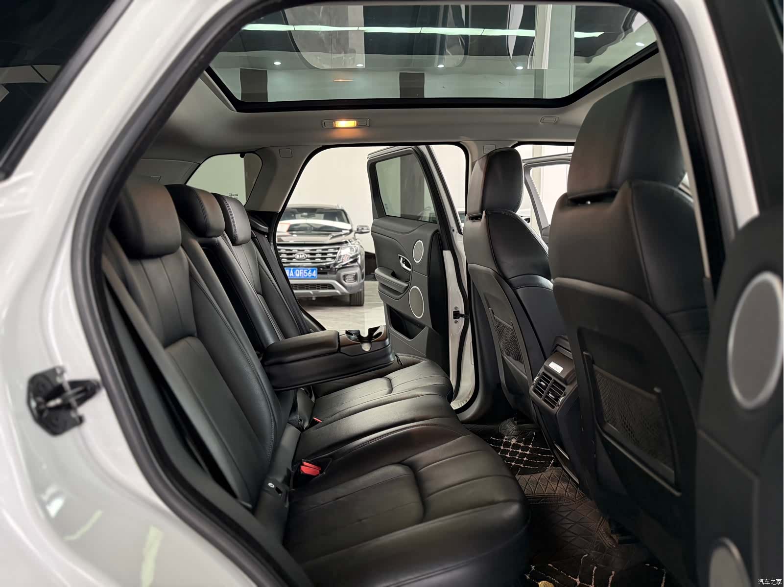 Land Rover Range Rover, 2017 16