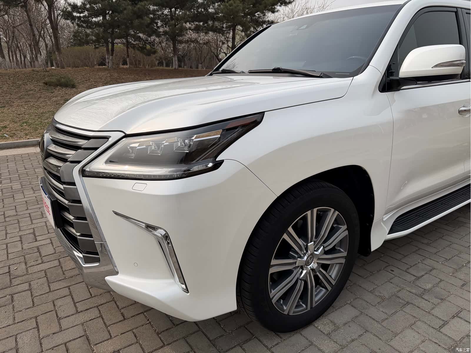 Lexus LX, 2016 3