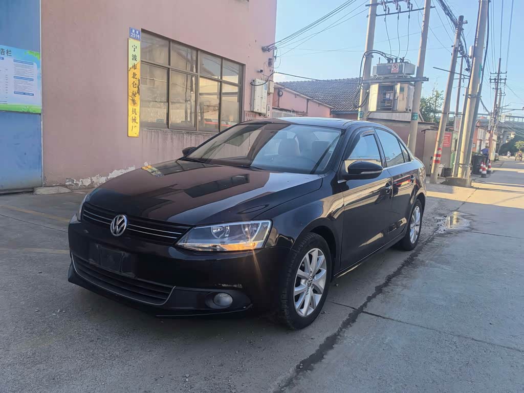 Volkswagen Sagitar