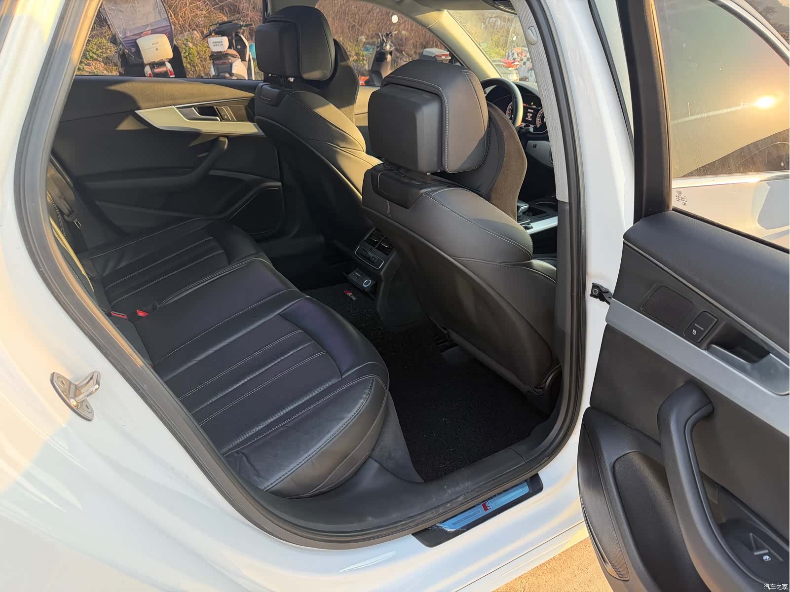 Audi A4L, 2023 22