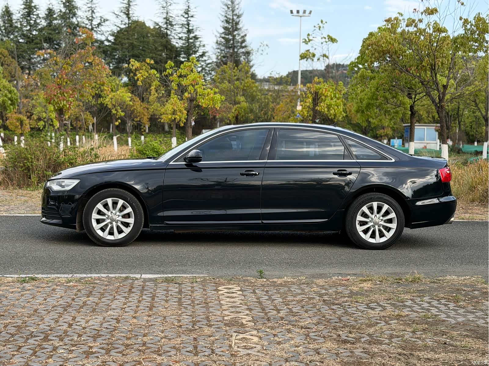 Audi A6L, 2013 3