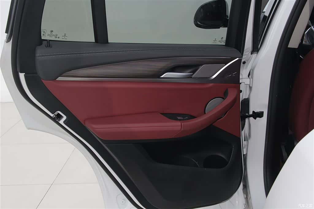 BMW X3, 2023 26