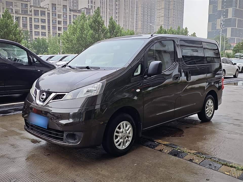Nissan NV200 Nissan NV200