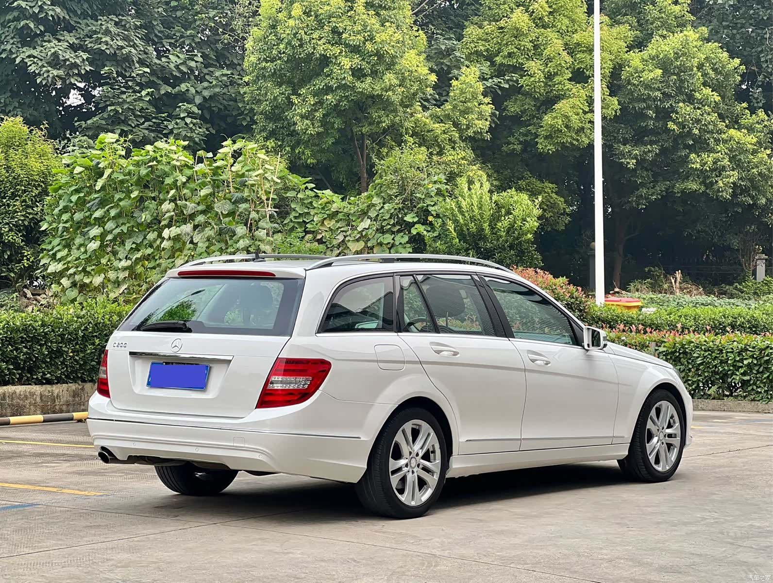 Mercedes-Benz C-Class, 2012 21