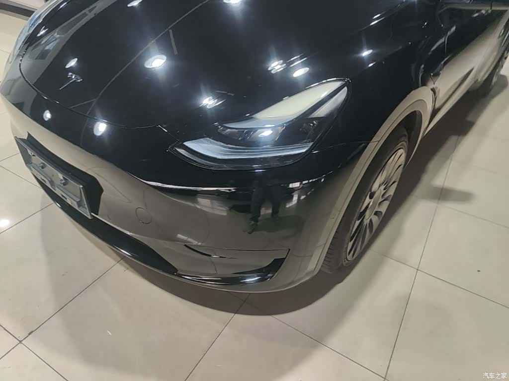 Tesla Model Y, 2023 24