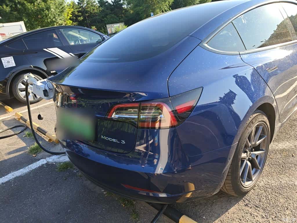 Tesla Model 3, 2021 6