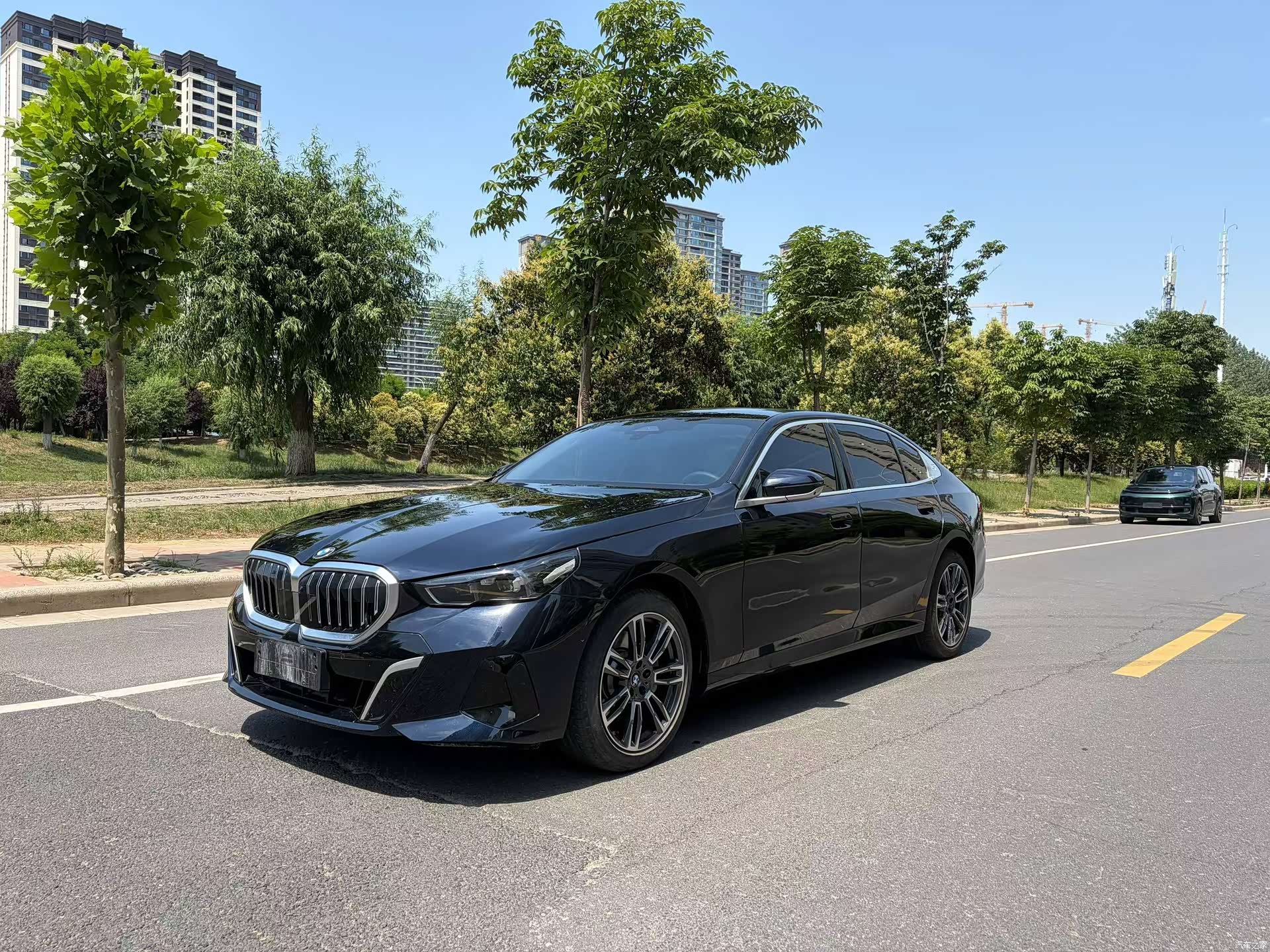 BMW 5 Series, 2025 1