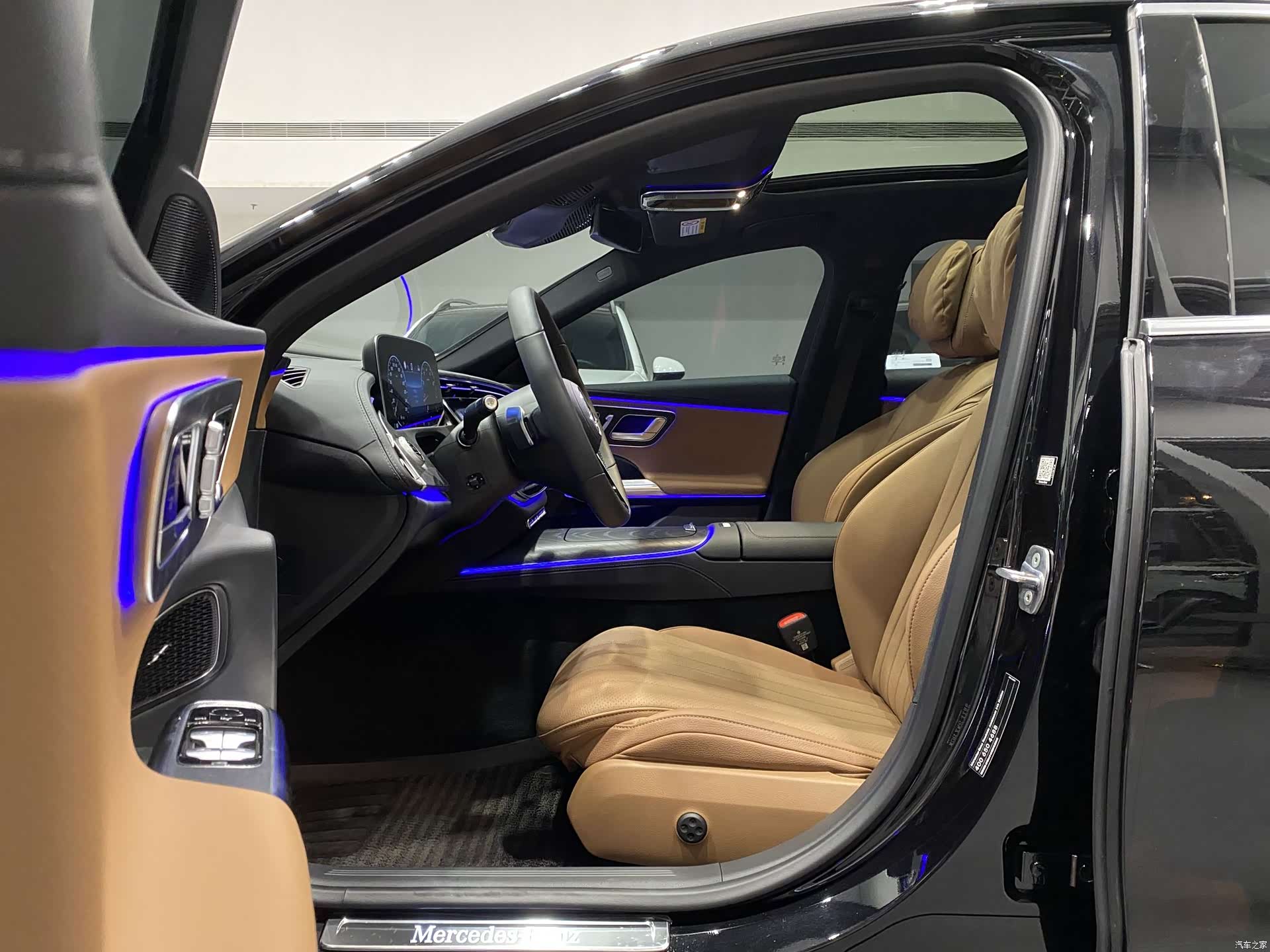 Mercedes-Benz E-Class, 2025 8