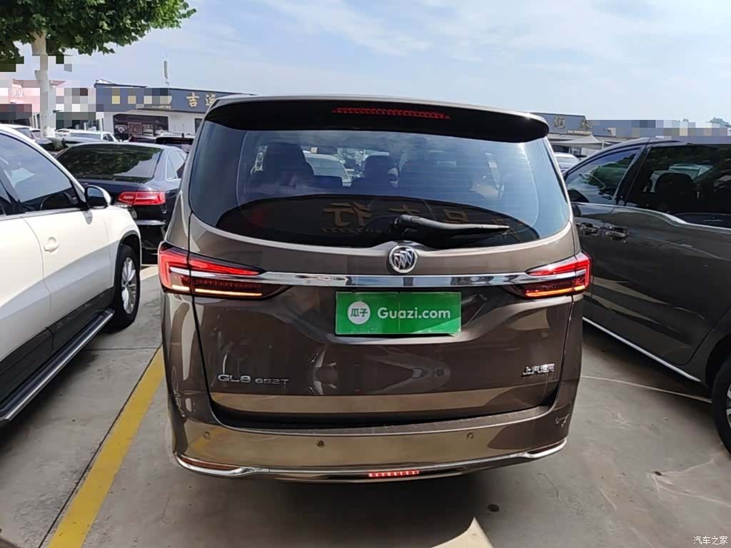Buick GL8, 2022 6