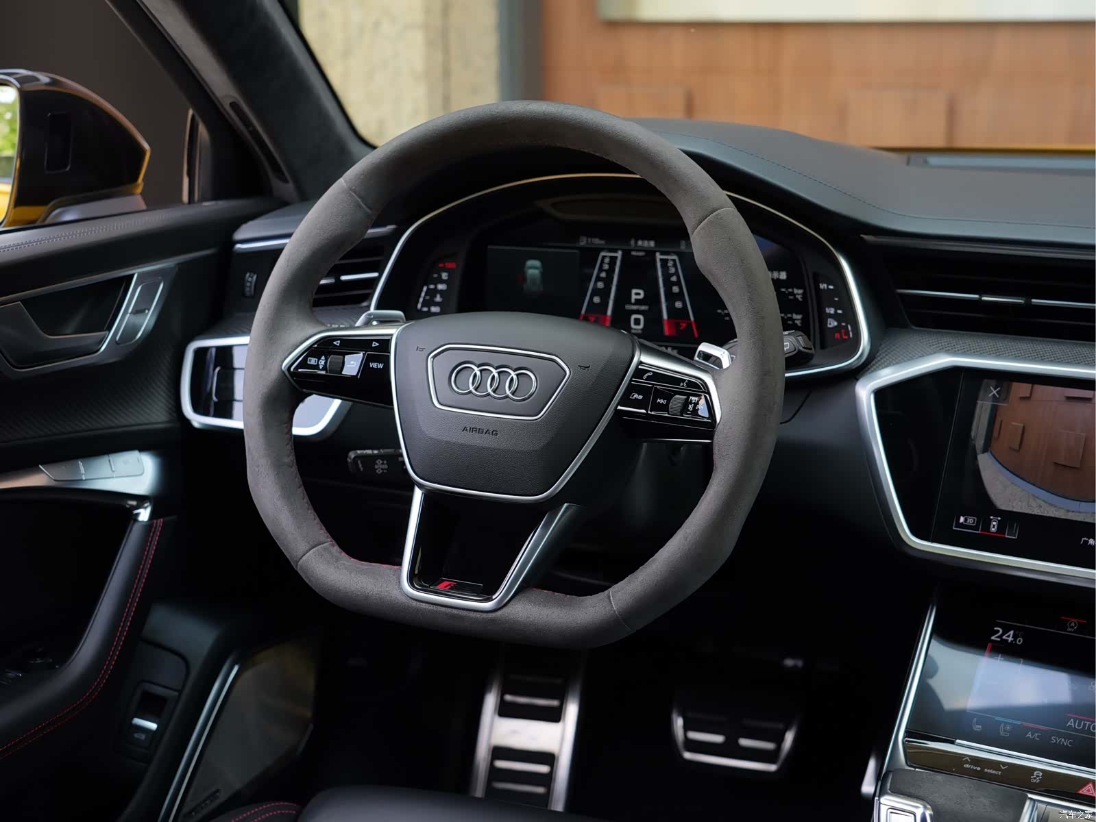 Audi RS, 2023 25