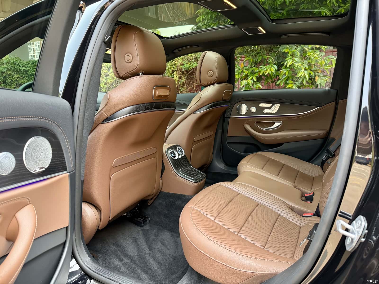 Mercedes-Benz E-Class, 2021 15