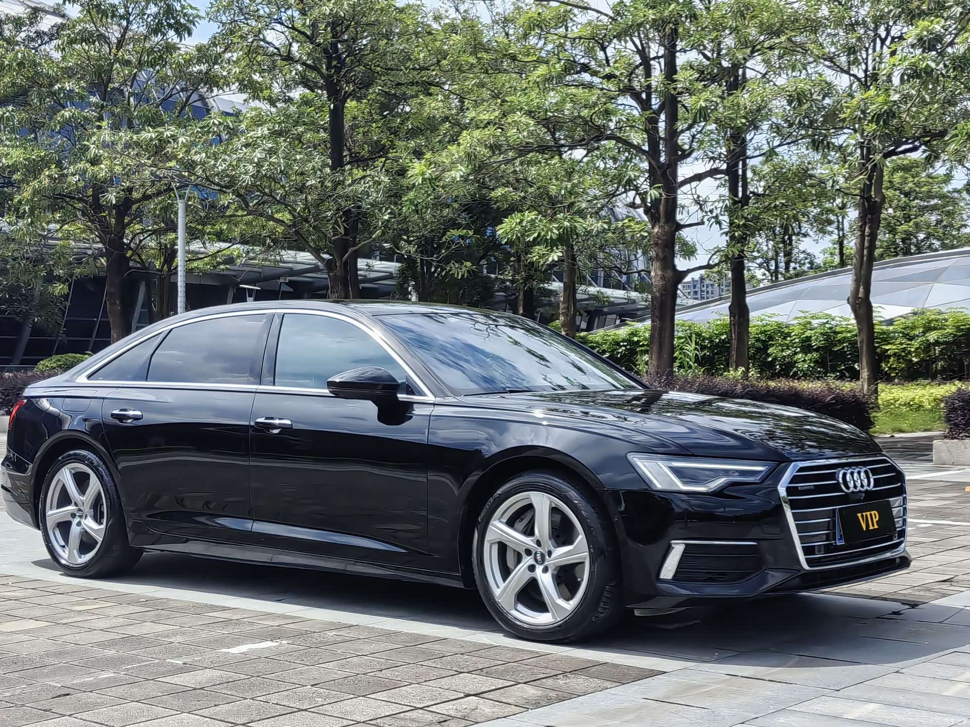 Audi A6L, 2020 3