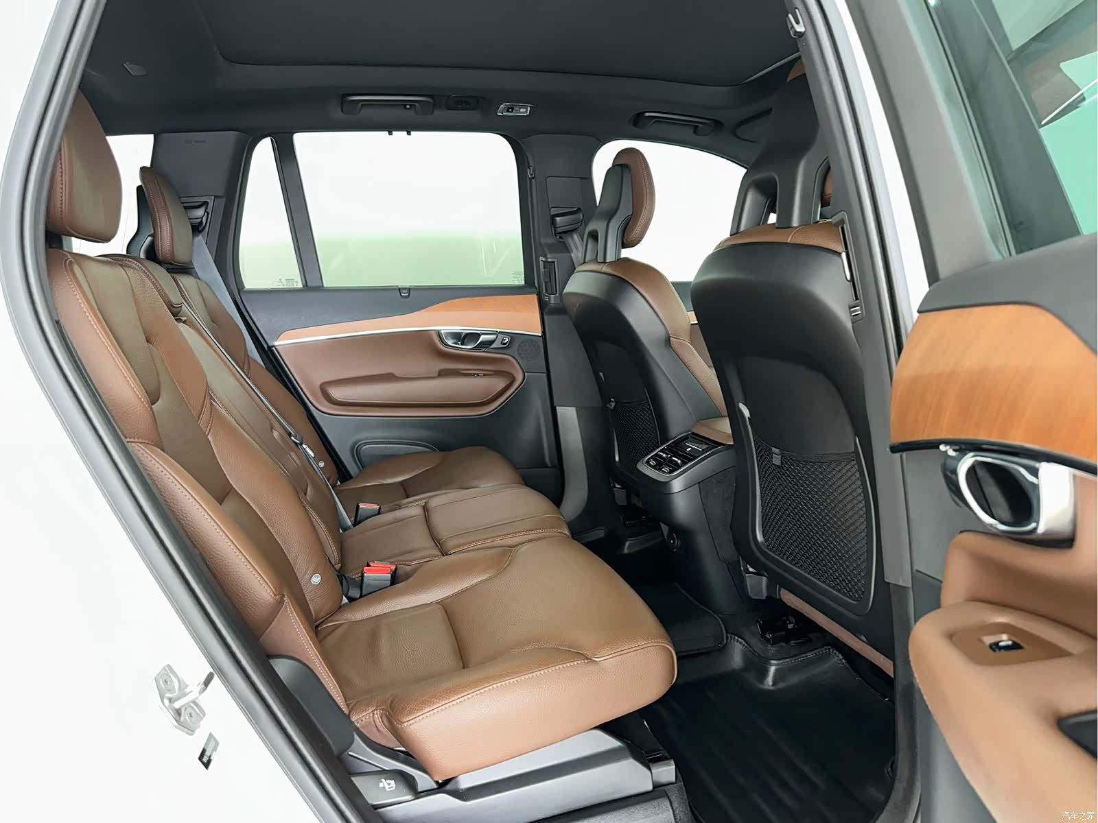Volvo XC90, 2021 13