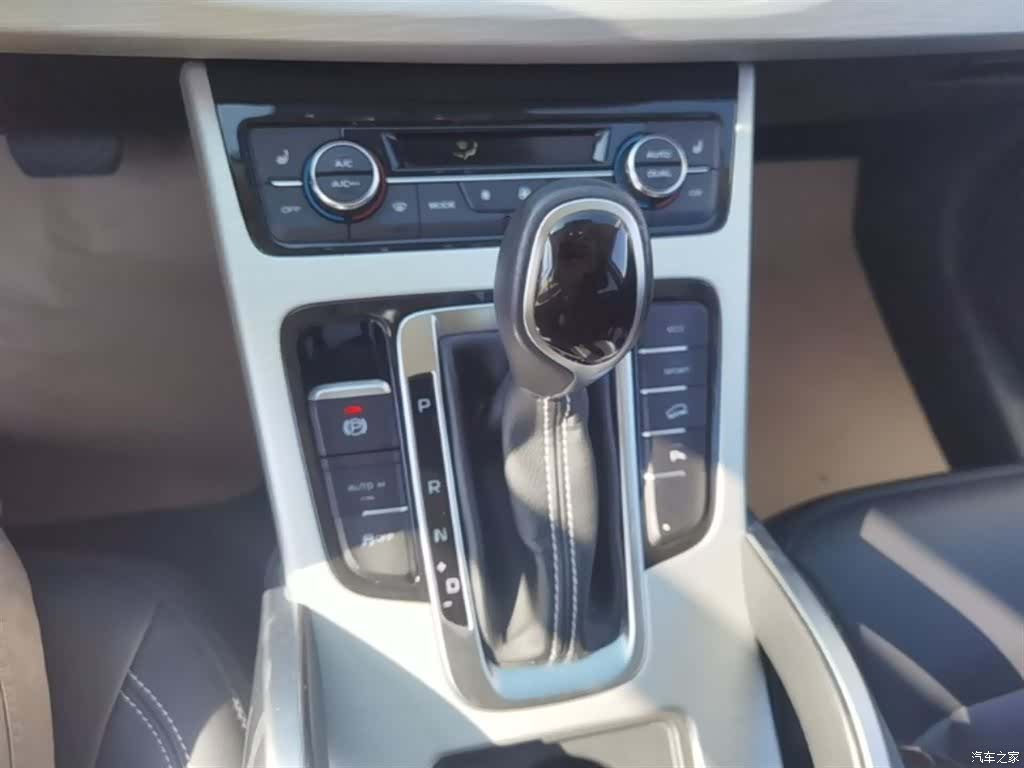 Geely Boyue, 2019 14