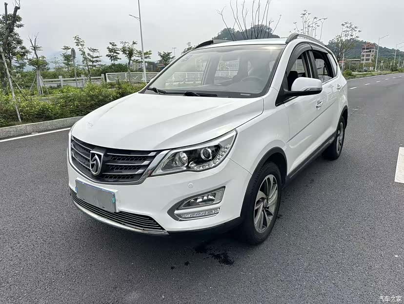Wuling 560, 2017 20
