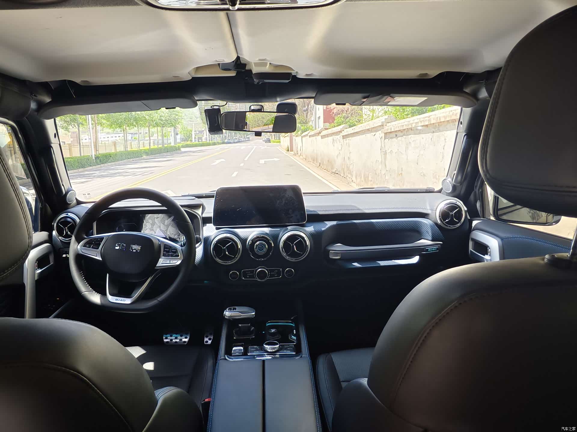 BAIC BJ40, 2025 9