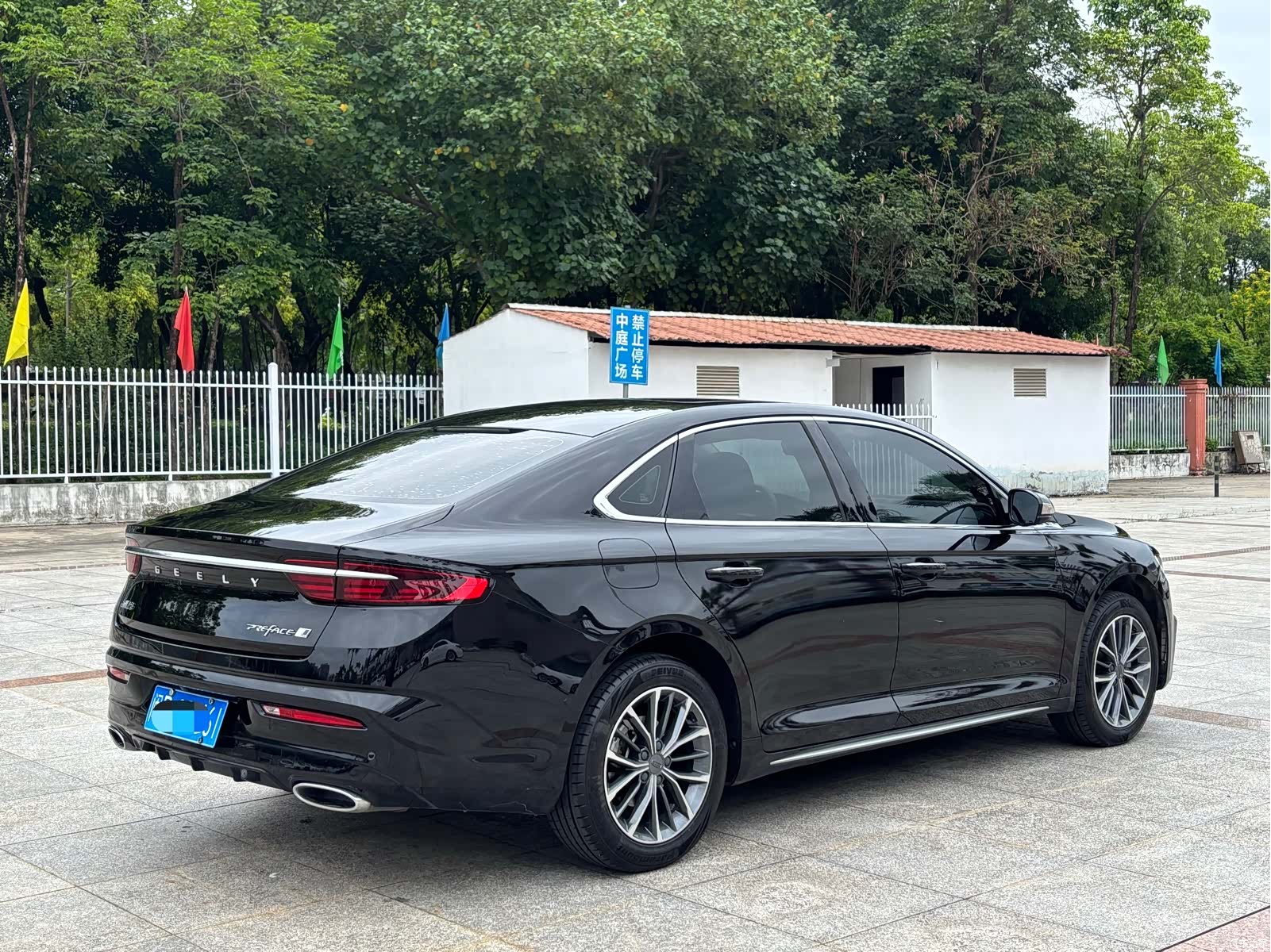 Geely Preface, 2022 все фото