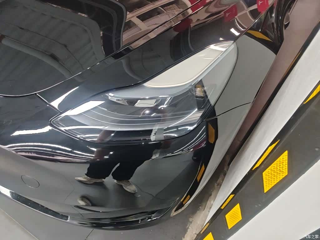 Tesla Model Y, 2022 24
