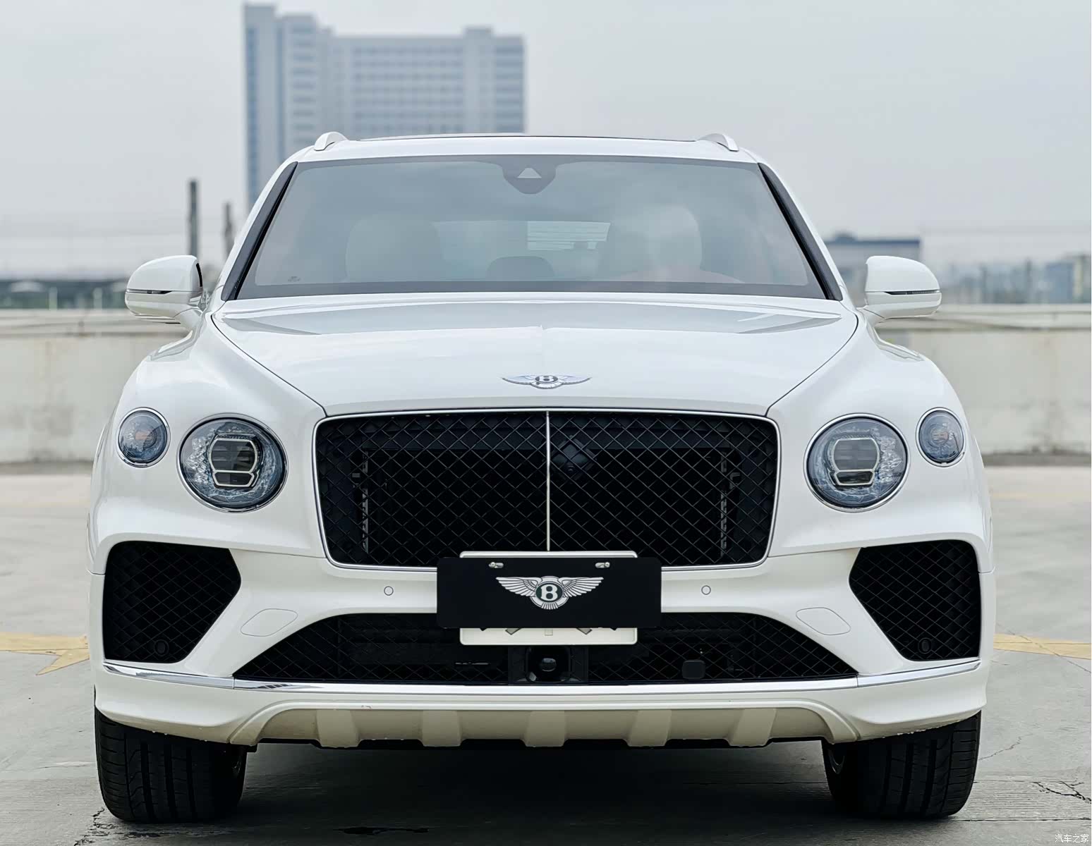 Bentley Bentayga, 2026 2