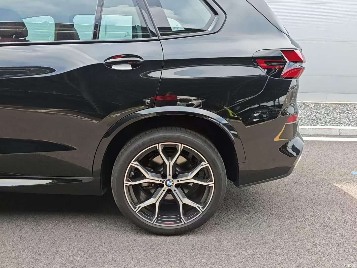 BMW X5, 2026 4