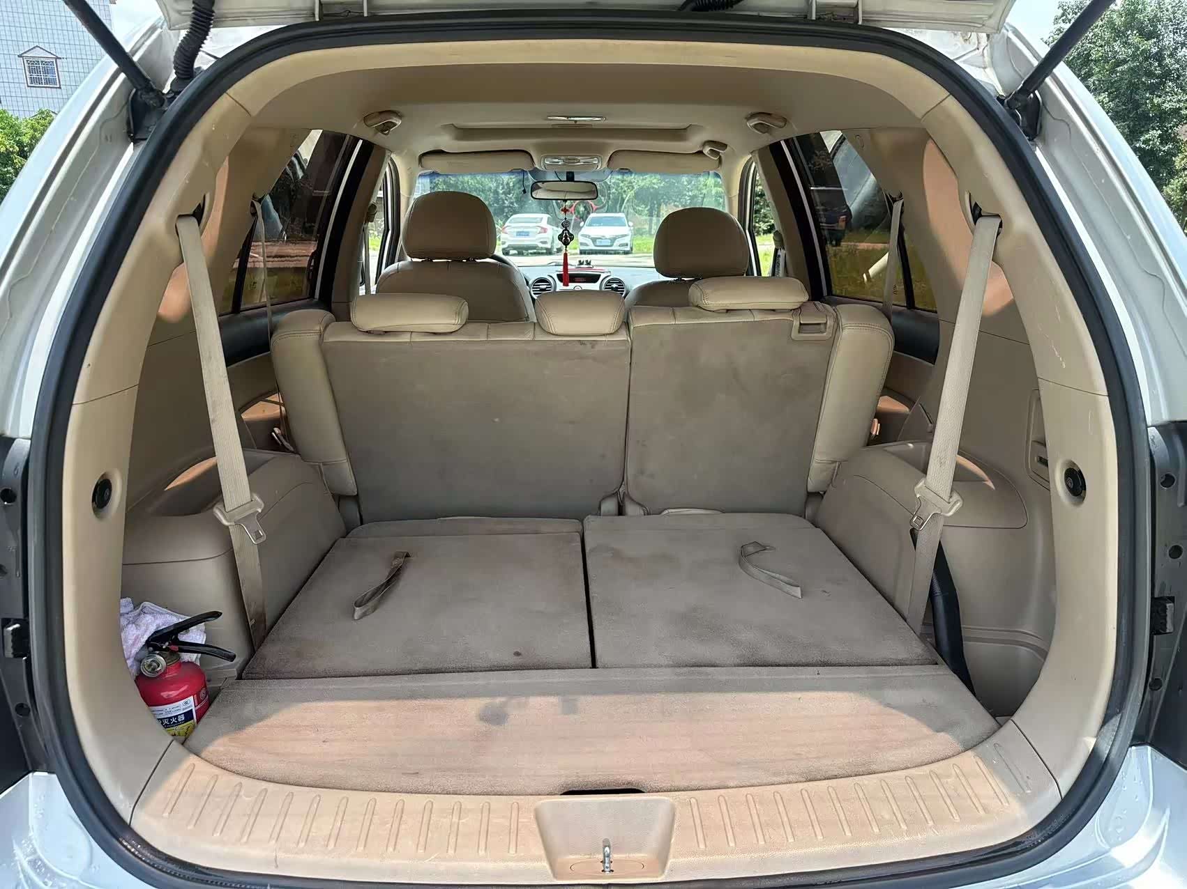 Kia 7, 2011 8