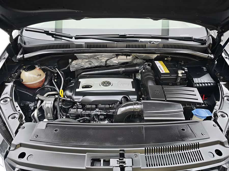 Volkswagen Sharan 2015, фото 23