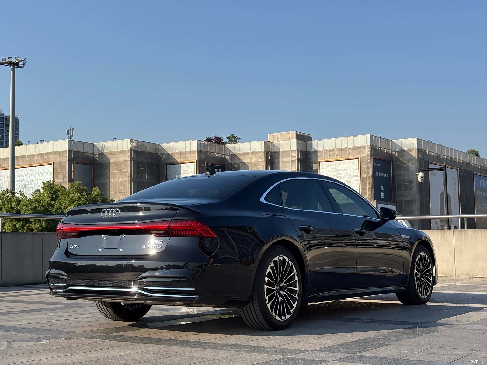 Audi A7L, 2024 10