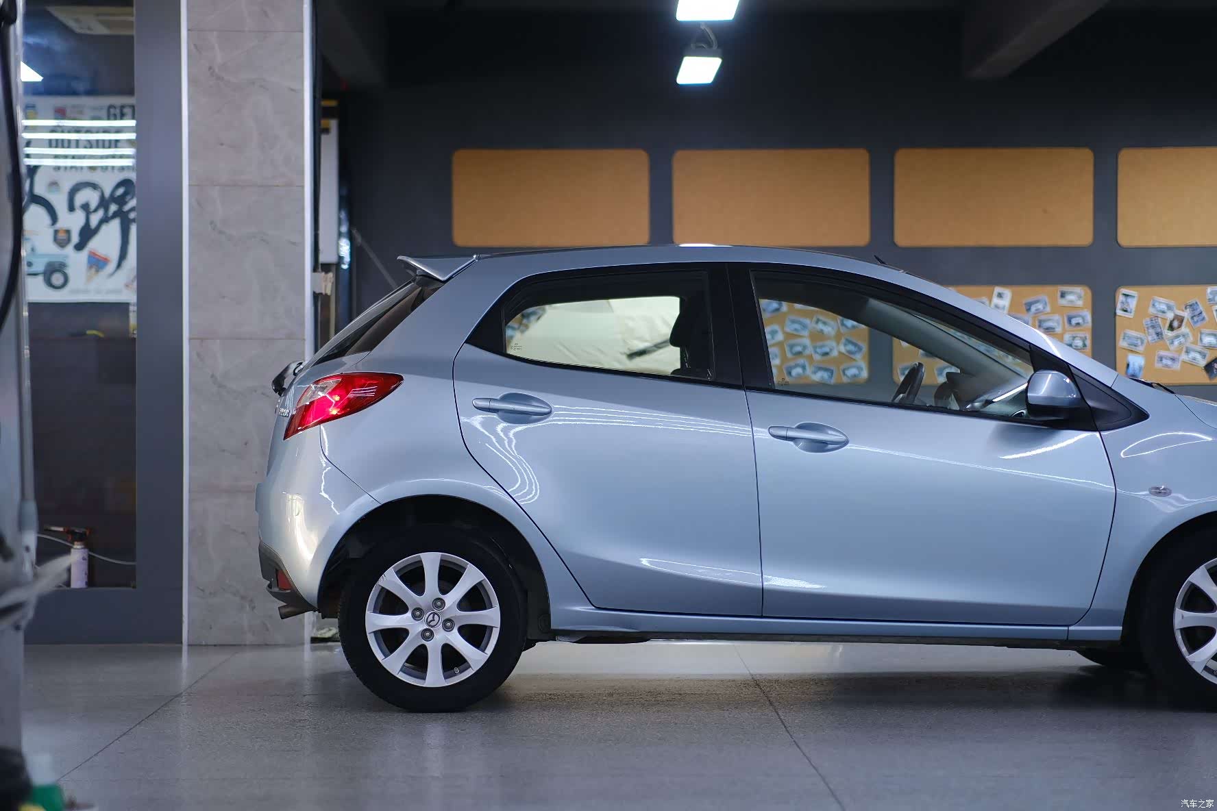 Mazda 2, 2011 14