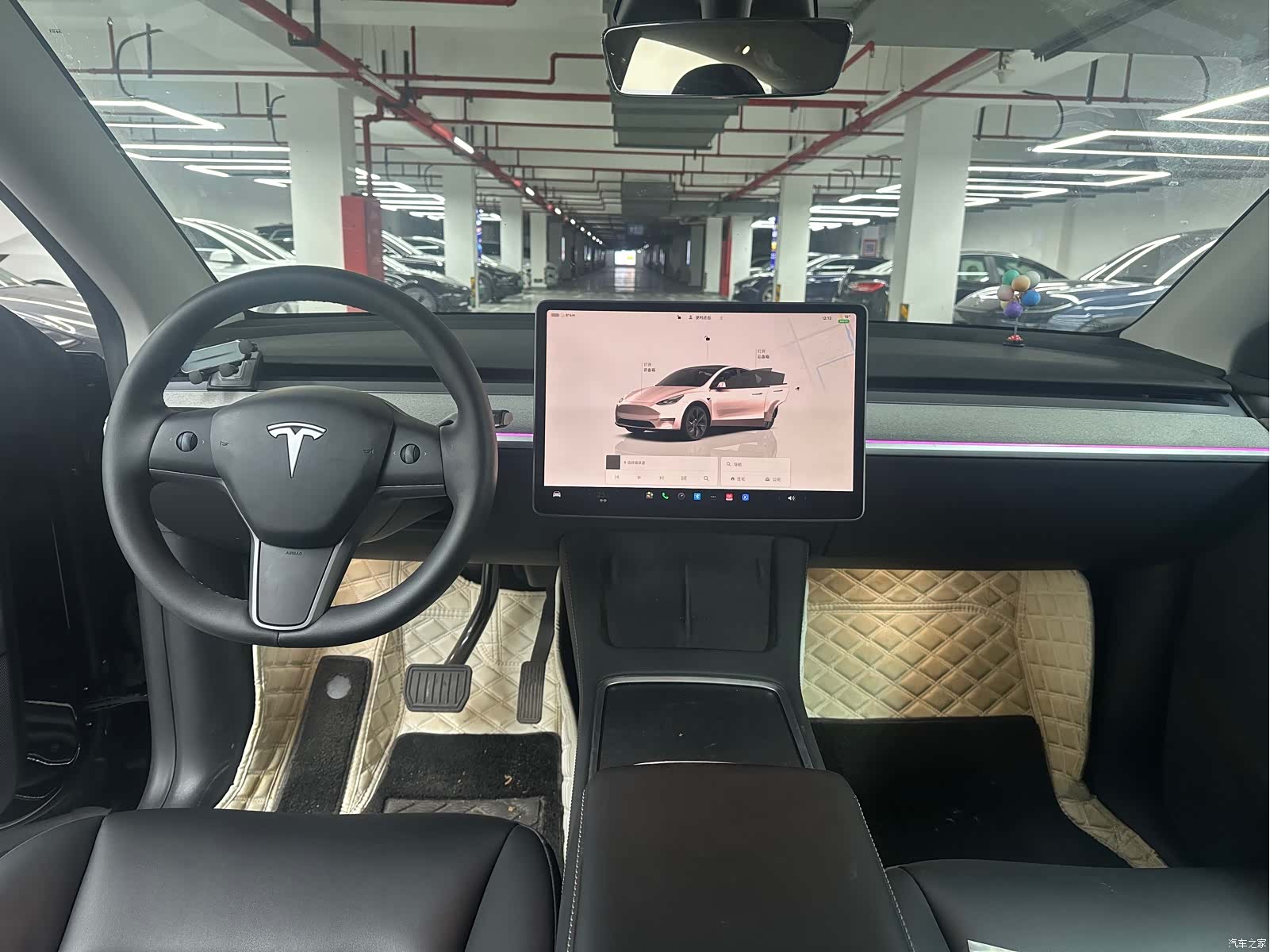 Tesla Model Y, 2024 11