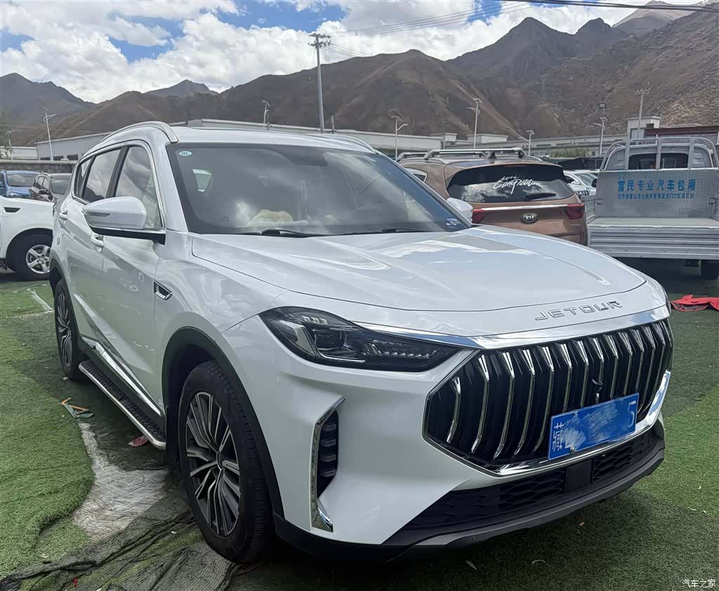 Jetour X70, 2024 3