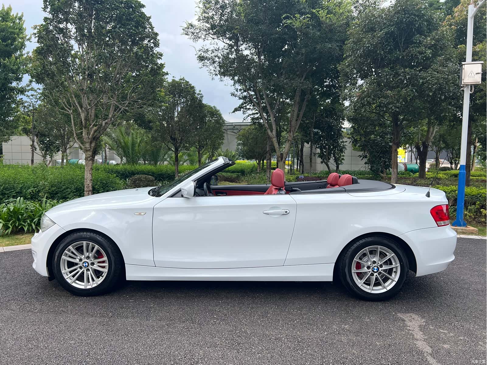 BMW 1 Series, 2013 9