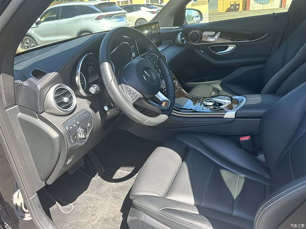 Mercedes-Benz GLC, 2017 3