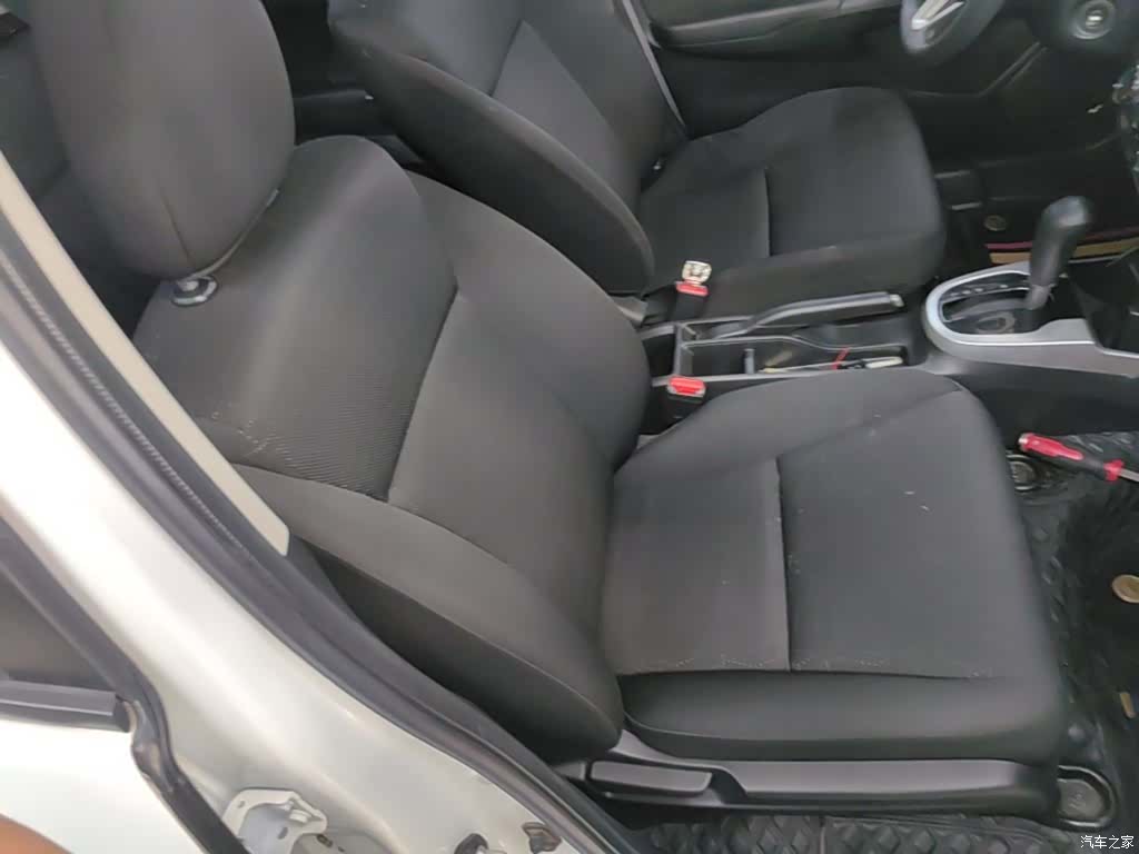 Honda Fit, 2017 25