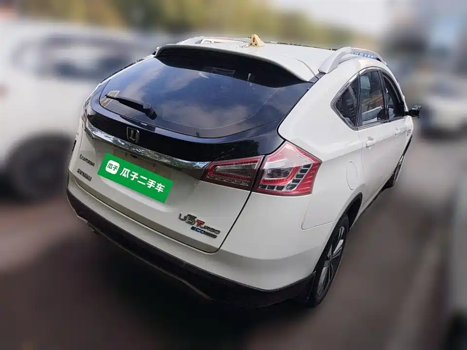 Luxgen Excellent 6 SUV