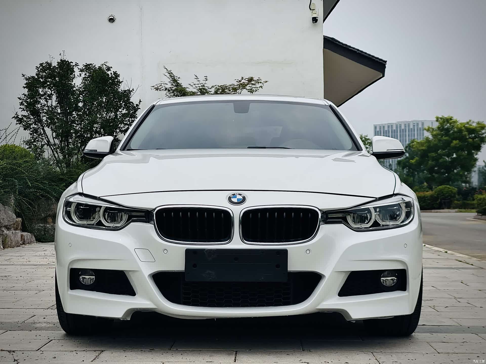 BMW 3 Series, 2017 2