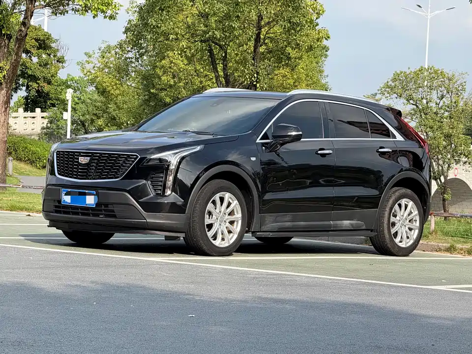 Cadillac XT4
