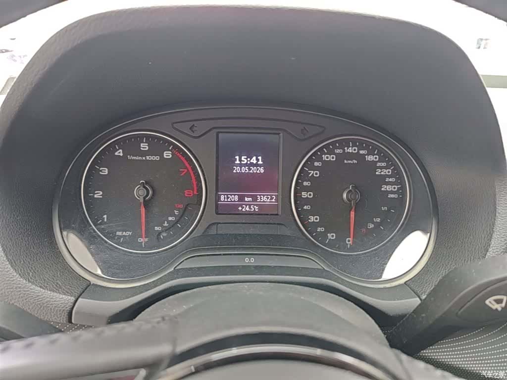 Audi Q2L, 2019 12