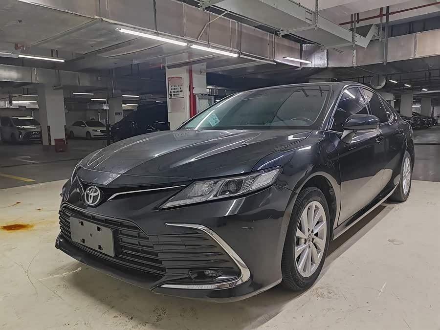 Toyota Camry 2023, фото 1
