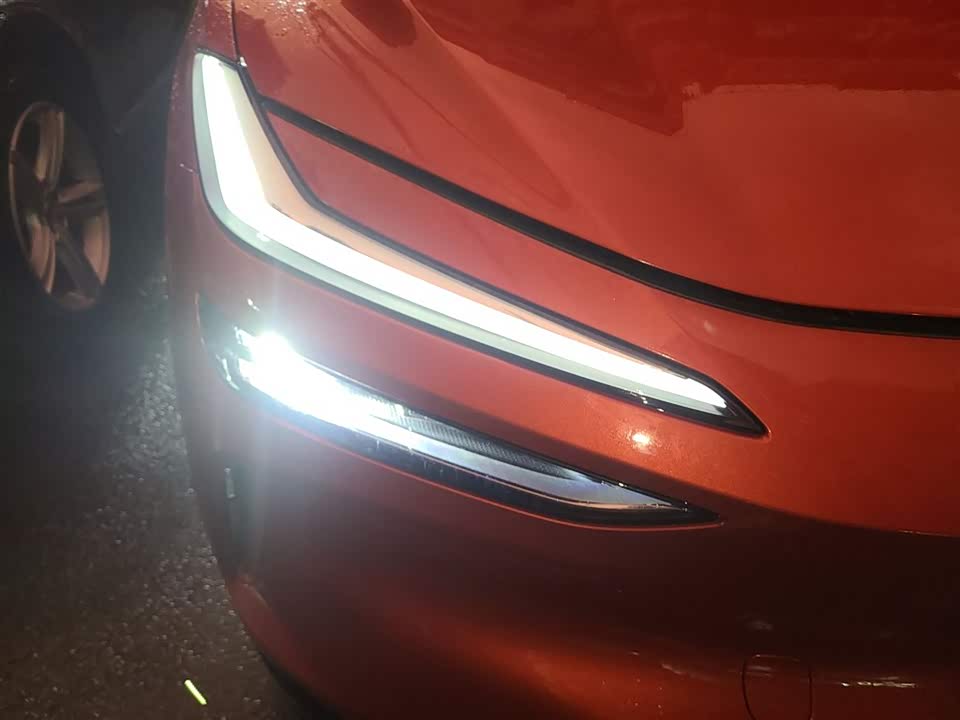 NIO L60