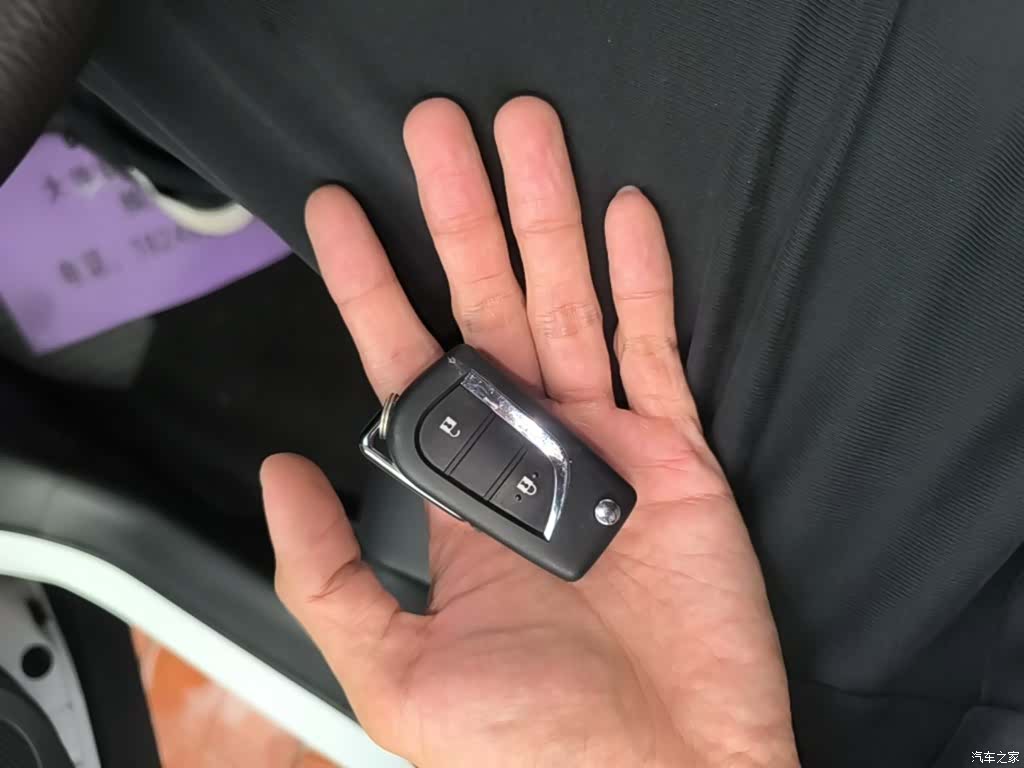 Toyota Frontlander, 2023 9