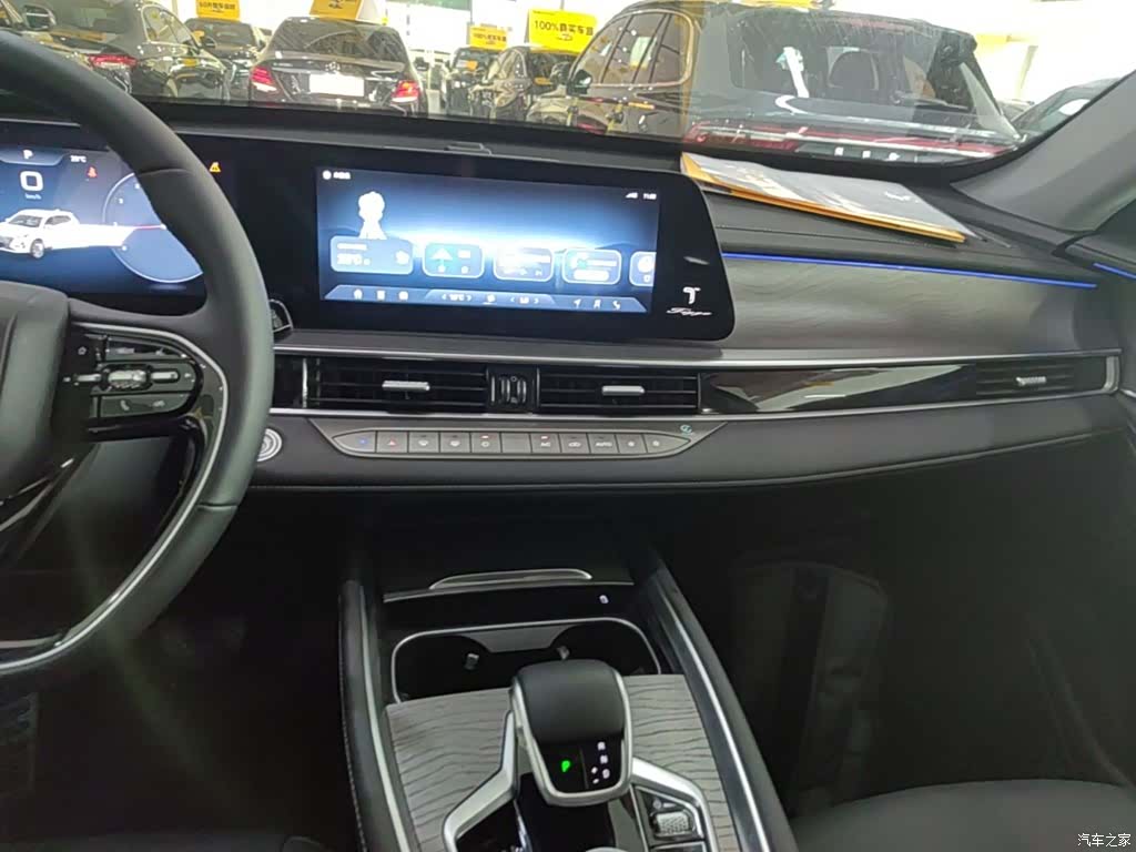 Chery Tiggo 8, 2026 13