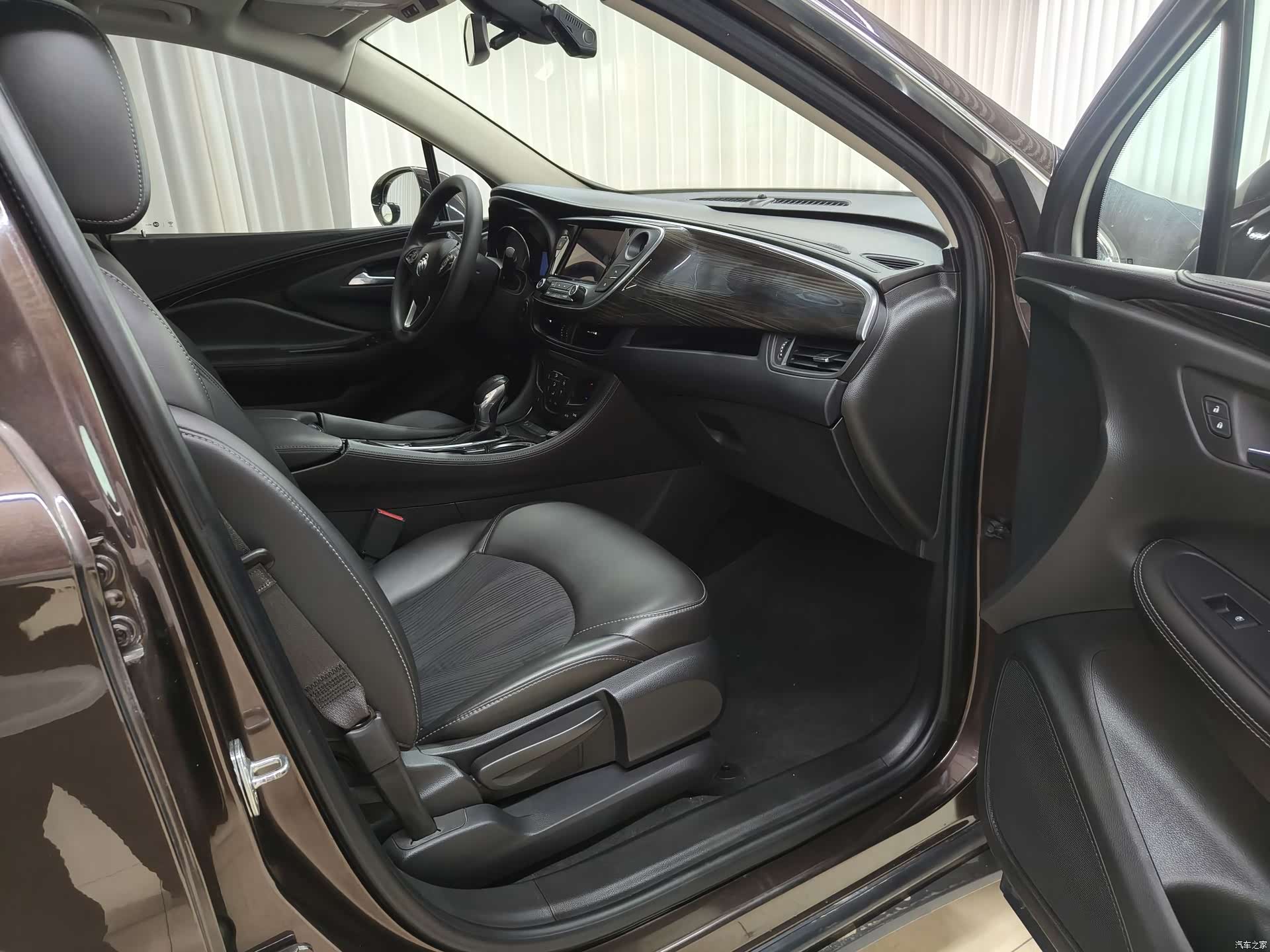 Buick Envision Plus, 2021 12