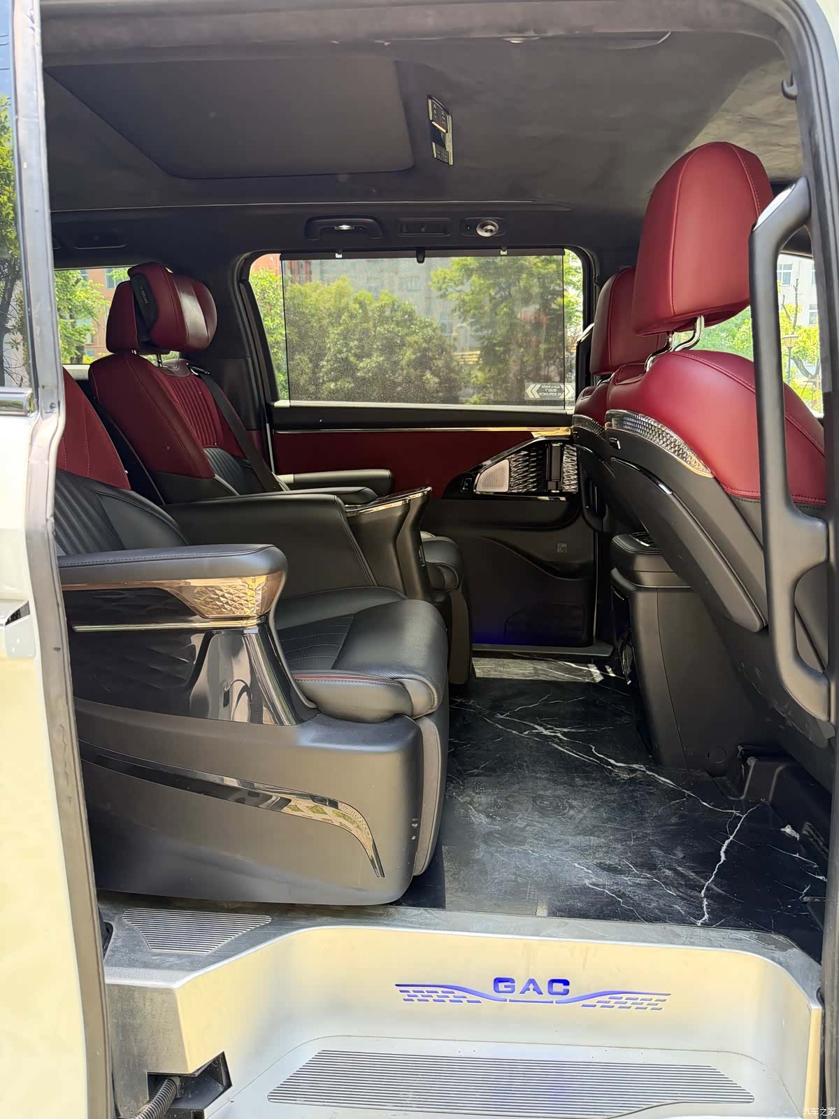Trumpchi M8, 2022 9
