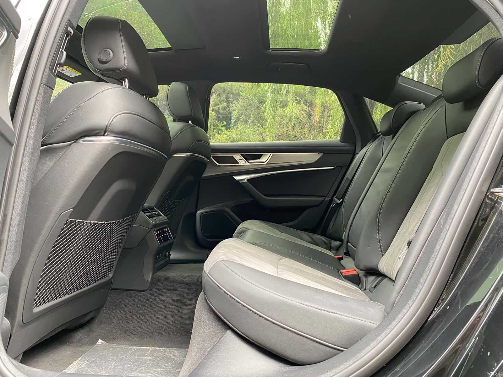 Audi A6L, 2024 11