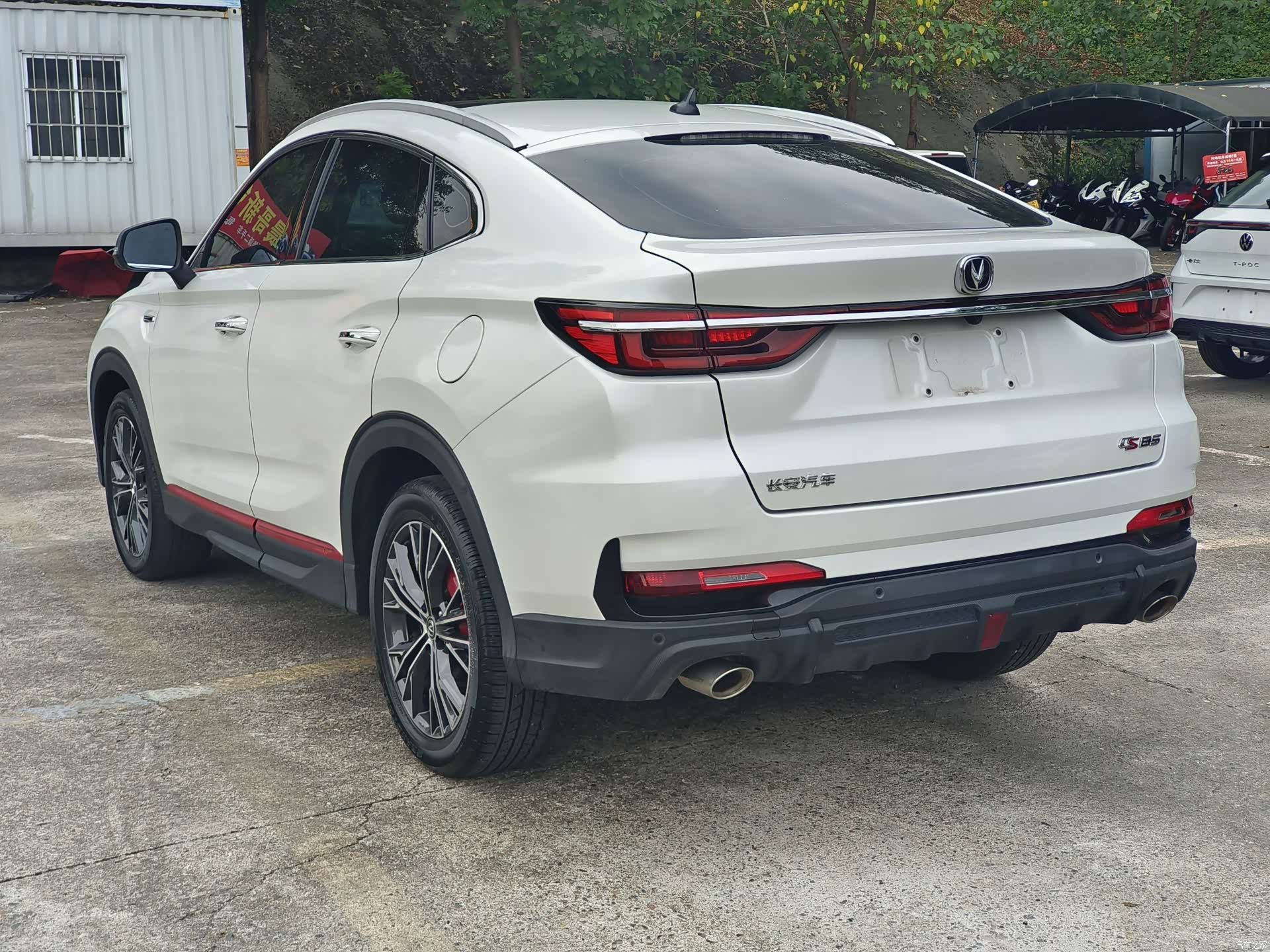 Changan CS85, 2023 13