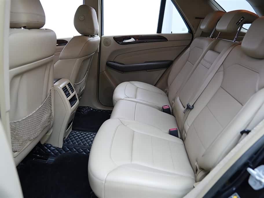 Mercedes-Benz M class