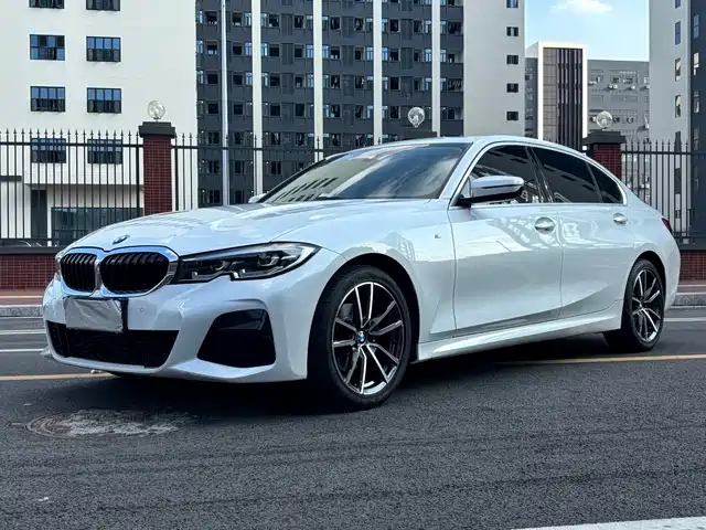BMW 3 Series 2021 — купить из Китая под заказ