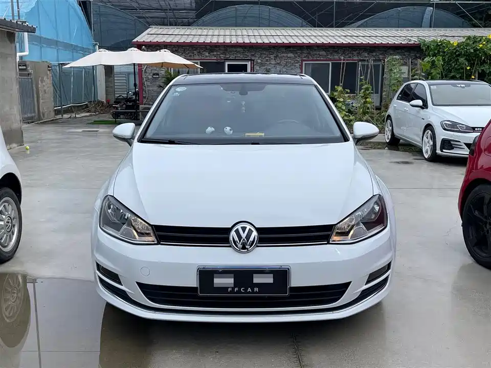 Volkswagen golf