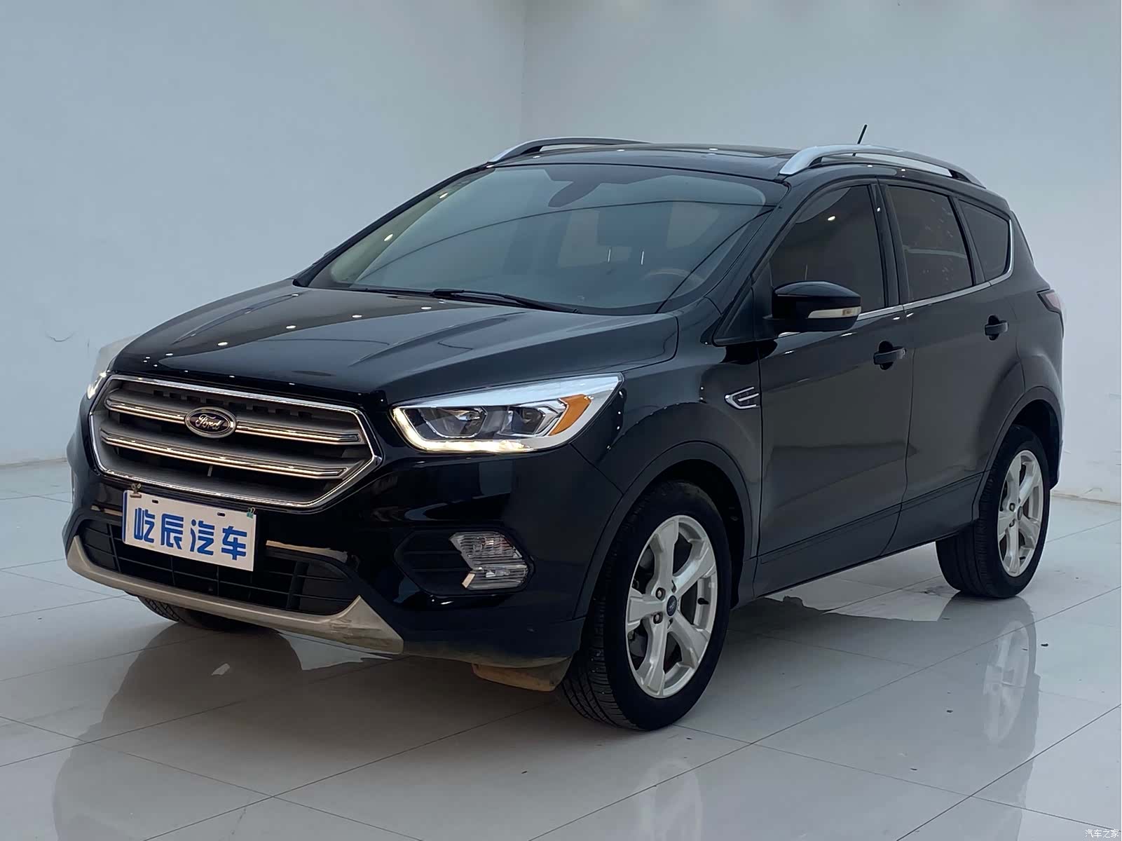 Ford Kuga, 2018 1